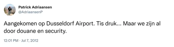 Aangekomen op Dusseldorf Airport. Tis druk... Maar we zijn al door douane en security.
