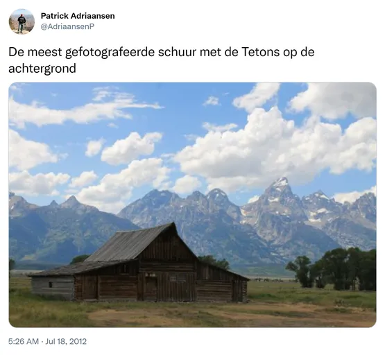 De meest gefotografeerde schuur met de Tetons op de achtergrond http://t.co/lyg9VuJj