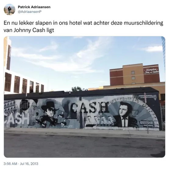 En nu lekker slapen in ons hotel wat achter deze muurschildering van Johnny Cash ligt http://t.co/5KpUPci4W1
