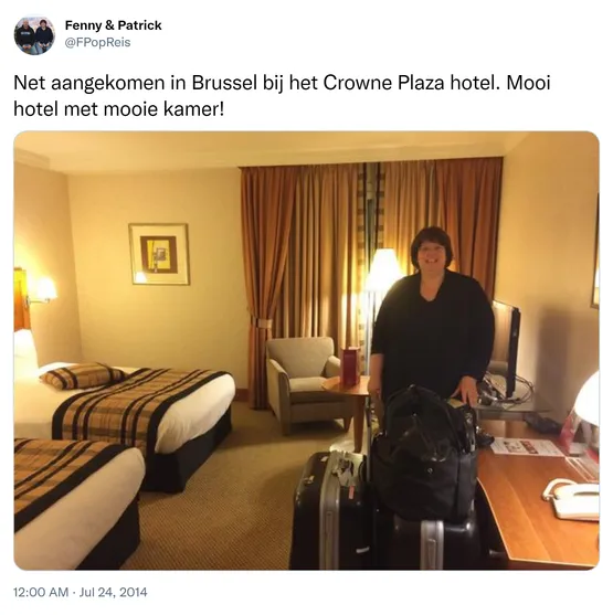Net aangekomen in Brussel bij het Crowne Plaza hotel. Mooi hotel met mooie kamer! http://t.co/bIcGzb7nPY
