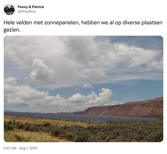 Hele velden met zonnepanelen, hebben we al op diverse plaatsen gezien. http://t.co/XkUHYCQJP2
