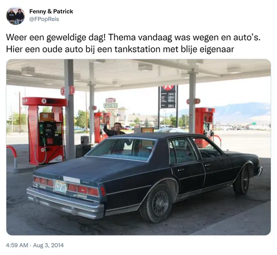Weer een geweldige dag! Thema vandaag was wegen en auto’s. Hier een oude auto bij een tankstation met blije eigenaar http://t.co/3zBC1qceJ9
