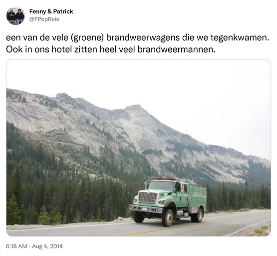 een van de vele (groene) brandweerwagens die we tegenkwamen. Ook in ons hotel zitten heel veel brandweermannen. http://t.co/PQ2RVOiUD7 