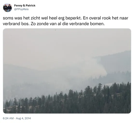 soms was het zicht wel heel erg beperkt. En overal rook het naar verbrand bos. Zo zonde van al die verbrande bomen. http://t.co/I4Wz2RjKo1
