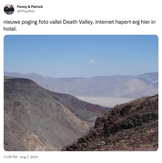nieuwe poging foto vallei Death Valley. Internet hapert erg hier in hotel. http://t.co/XpEAOITwMI
