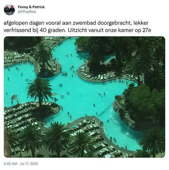 afgelopen dagen vooral aan zwembad doorgebracht, lekker verfrissend bij 40 graden. Uitzicht vanuit onze kamer op 27e http://t.co/Hft92gnq19 