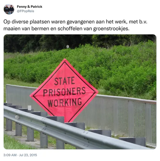 Op diverse plaatsen waren gevangenen aan het werk, met b.v. maaien van bermen en schoffelen van groenstrookjes. http://t.co/KAyyLClDlw
