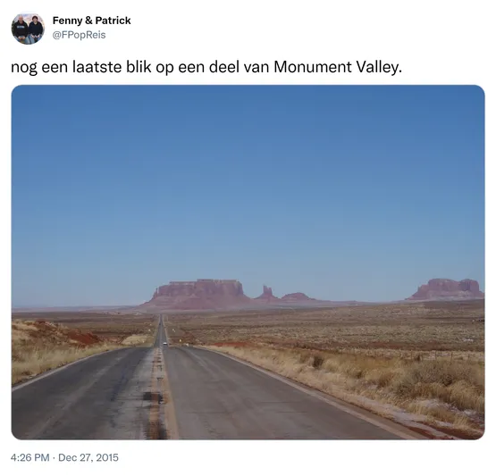 nog een laatste blik op een deel van Monument Valley. https://t.co/wxL7ec2TZi 