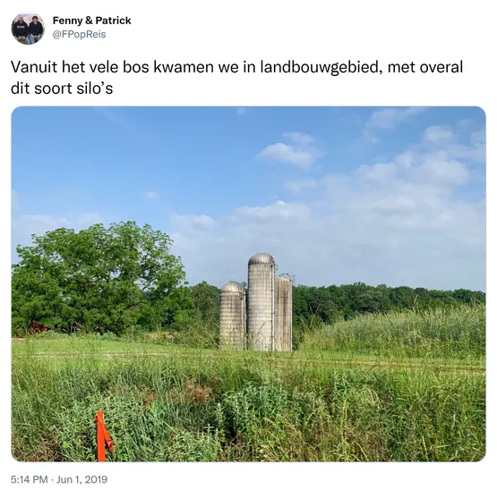 Vanuit het vele bos kwamen we in landbouwgebied, met overal dit soort silo’s https://t.co/yiiQ3cE2AH
