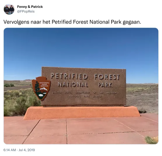 Vervolgens naar het Petrified Forest National Park gegaan. https://t.co/auf1ookIxv
